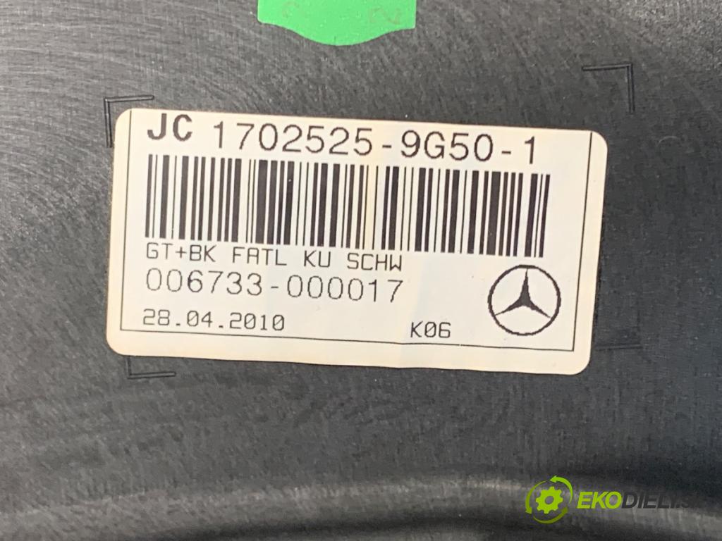 MERCEDES-BENZ W212 sedan 2010 150 kW E 300 CDI (212.020) 2987 ča dveře levý přední část