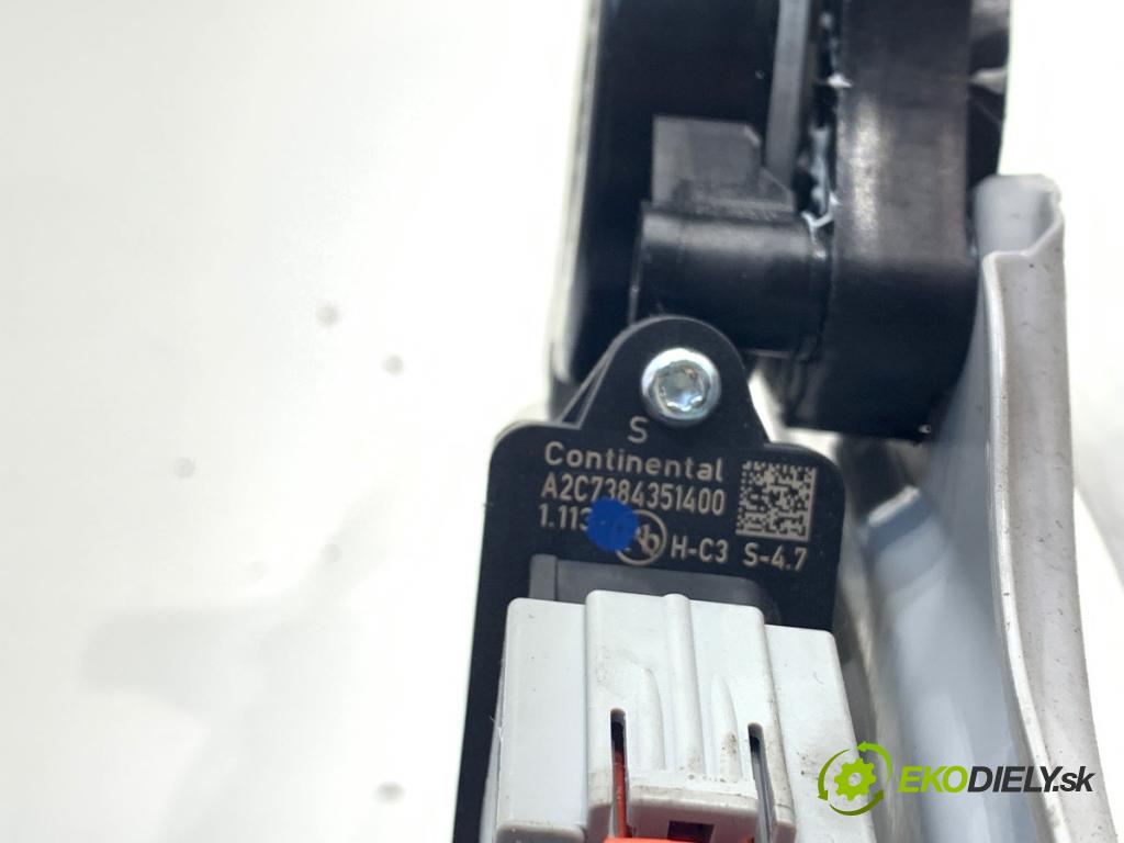 OPEL INSIGNIA B Kombi 2021 128 kW 2.0 CDTi (35) 1995 mechanismus okna pravý přední část