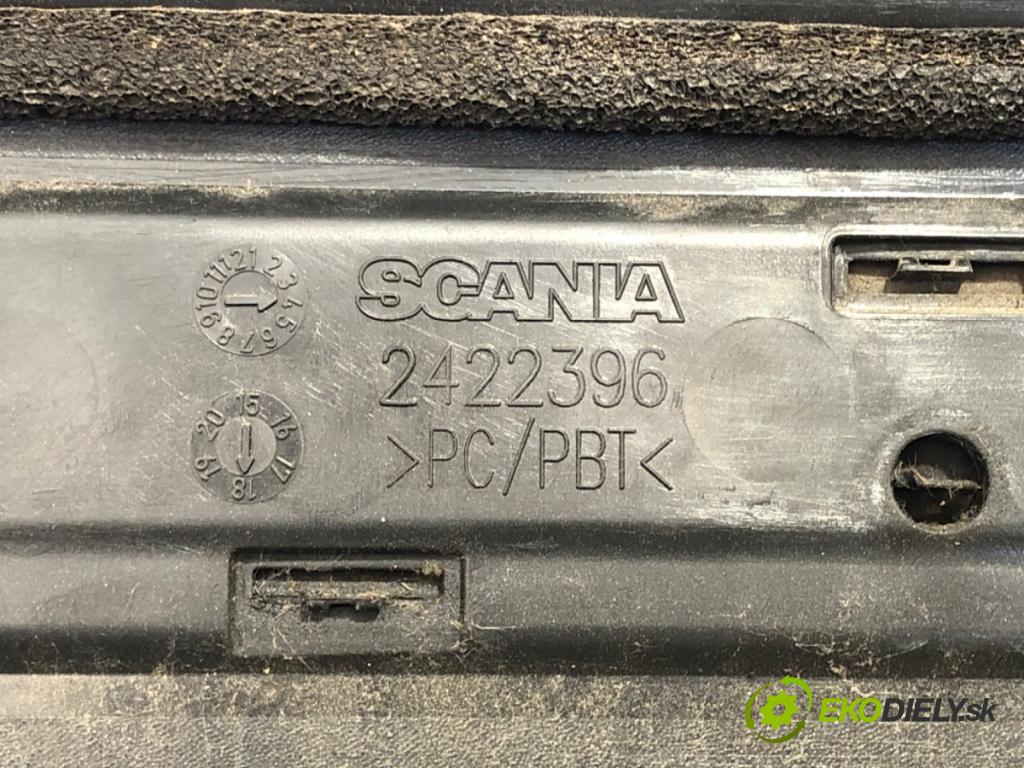 SCANIA L,P,G,R,S - series Ciągnik siodłowy 2018 331 kW S450 331 kW [450 KM] olej napędowy 2016 - 2022 12742 vnitra kabina pravá 2422396