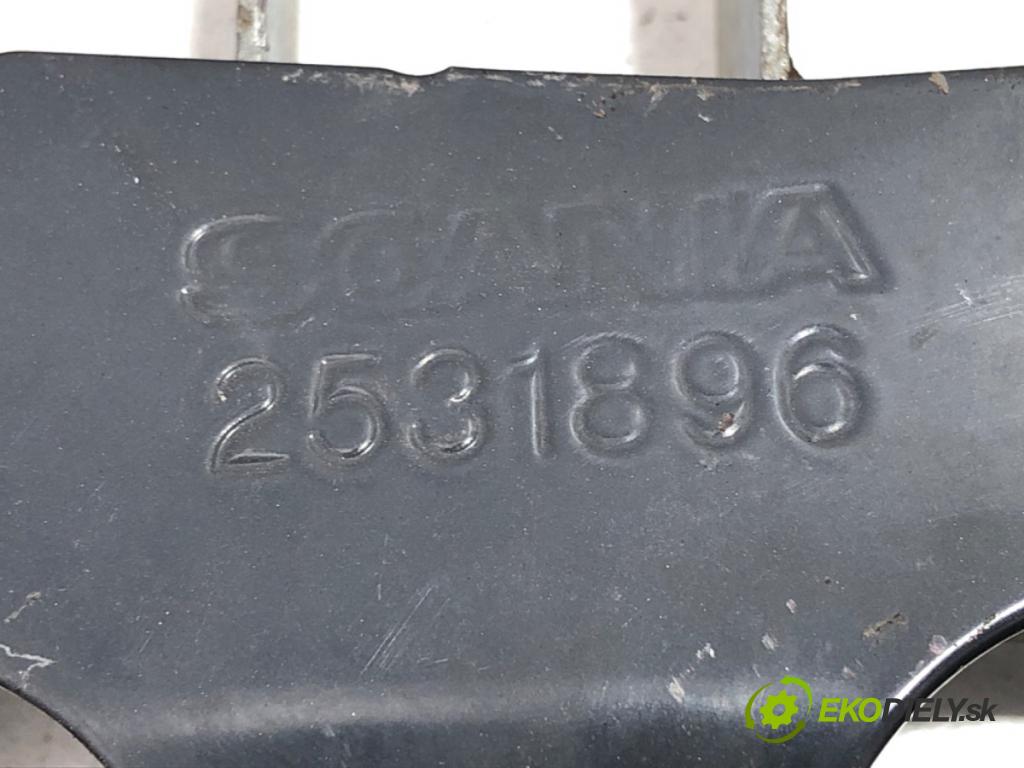 SCANIA L,P,G,R,S - series Ciągnik siodłowy 2018 331 kW S450 331 kW [450 KM] olej napędowy 2016 - 2022 12742 Uchytenie svetla pravé 2531896