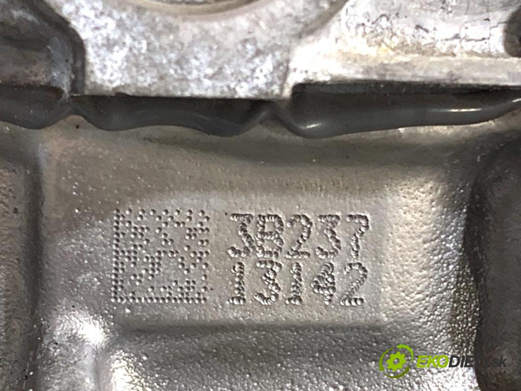 TOYOTA YARIS IV SUV 2022 68 kW 1.5 Hybrid (MXPJ10) 1490 Hlava valcov M15A (Hlava valcov)
