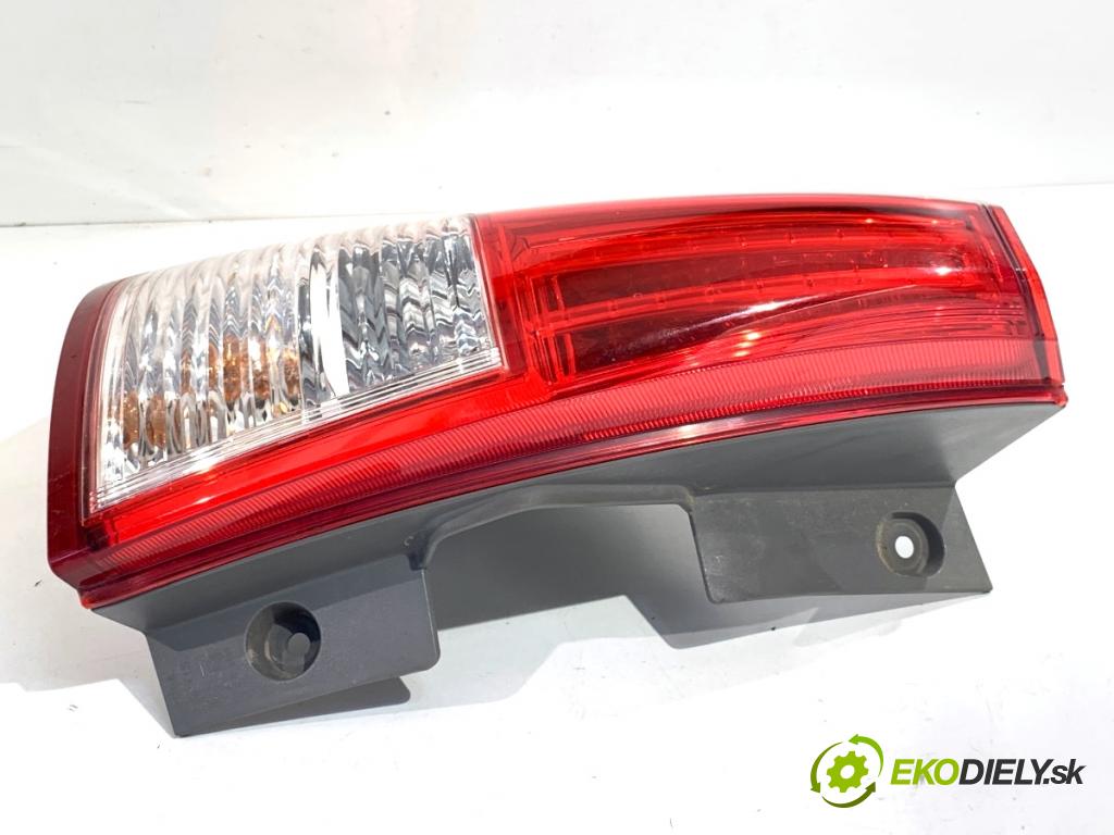 HONDA CR-V IV SUV 2014 114 kW 2.0 AWD (RE5, RM2) 1997 světlo levý zadní část