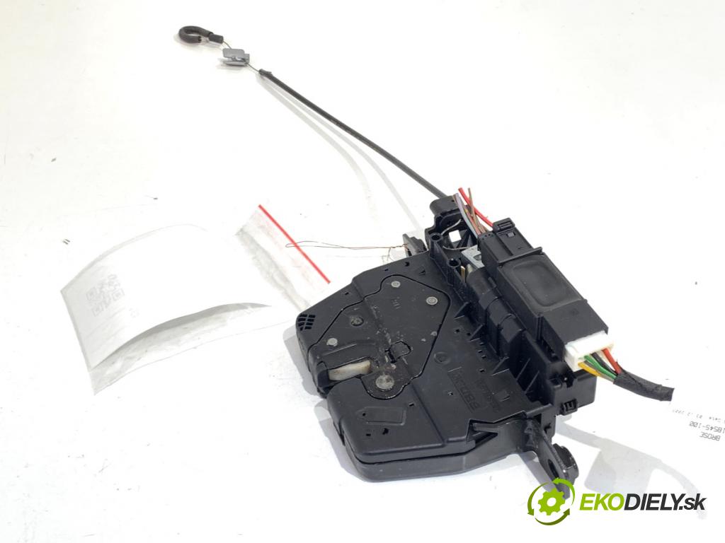 BMW F07 liftback 2011 220 kW 535 d xDrive 2993 zámok dverí zad