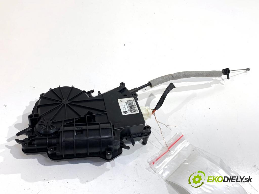 BMW F07 liftback 2011 220 kW 535 d xDrive 2993 doťah dverí zad 7155158