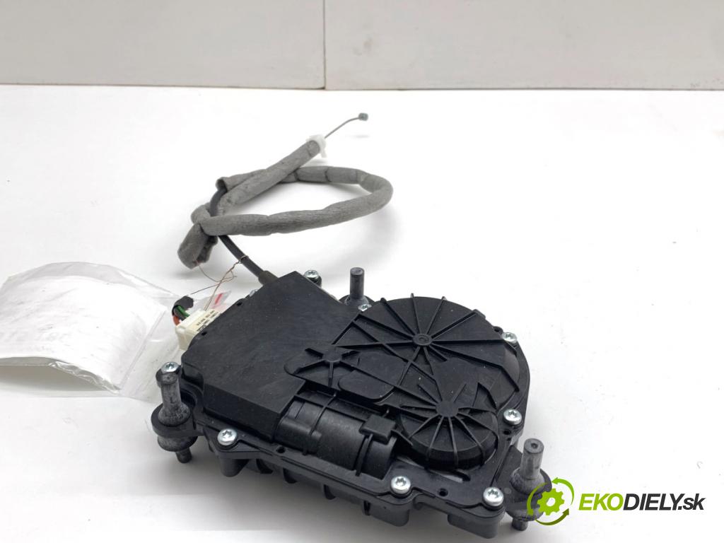 BMW F07 liftback 2011 220 kW 535 d xDrive 2993 doťah dverí zad 7211168