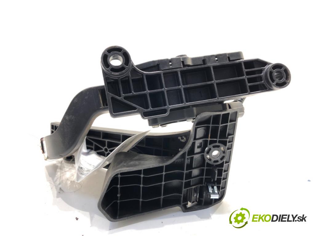 HYUNDAI ix35 SUV 2012 99 kW 1.6 1591 Potenciometer plynu 0218A-2S000 (Potenciometer plynového pedálu)