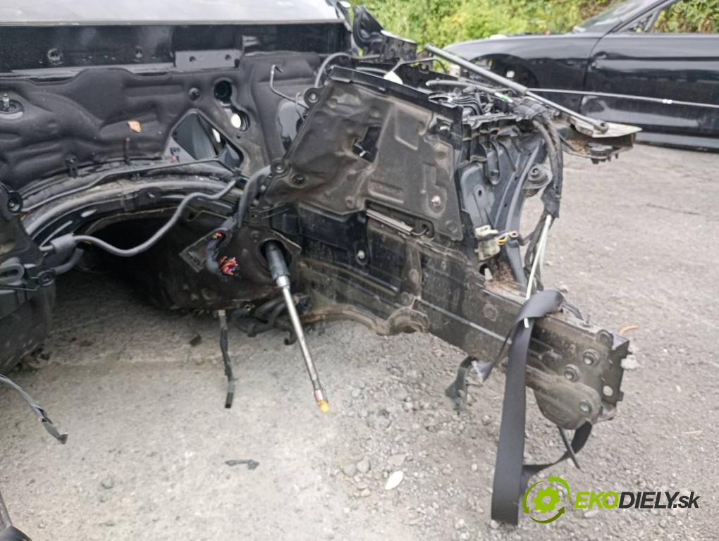 MERCEDES-BENZ GLC SUV 2020 180 kW 300 d 4-matic (253.919) 1950 karoséria ČTVRŤÁK: Blatník prah strecha PODŁUŻNICA