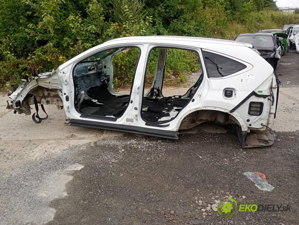 HONDA CR-V IV SUV 2014 114 kW 2.0 AWD (RE5, RM2) 1997 KAROSERIA ČTVRŤÁK blatník práh střecha PODŁUŻNICA 