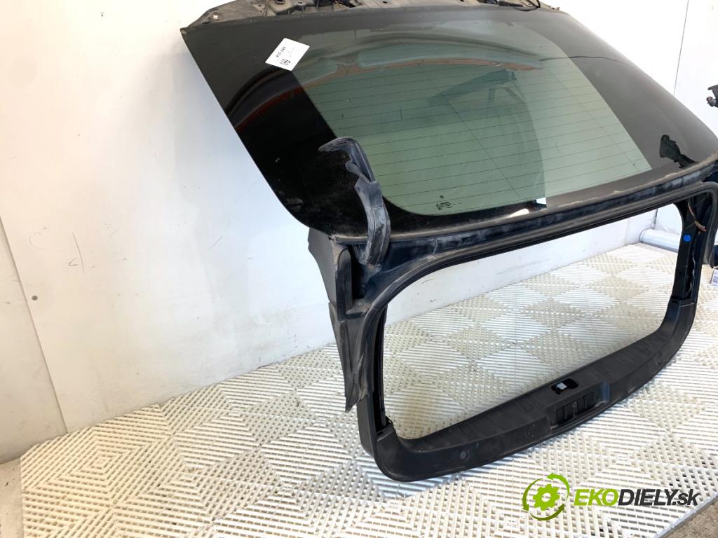 BMW F07 liftback 2011 220 kW 535 d xDrive 2993 Okno zad Rámček kufra