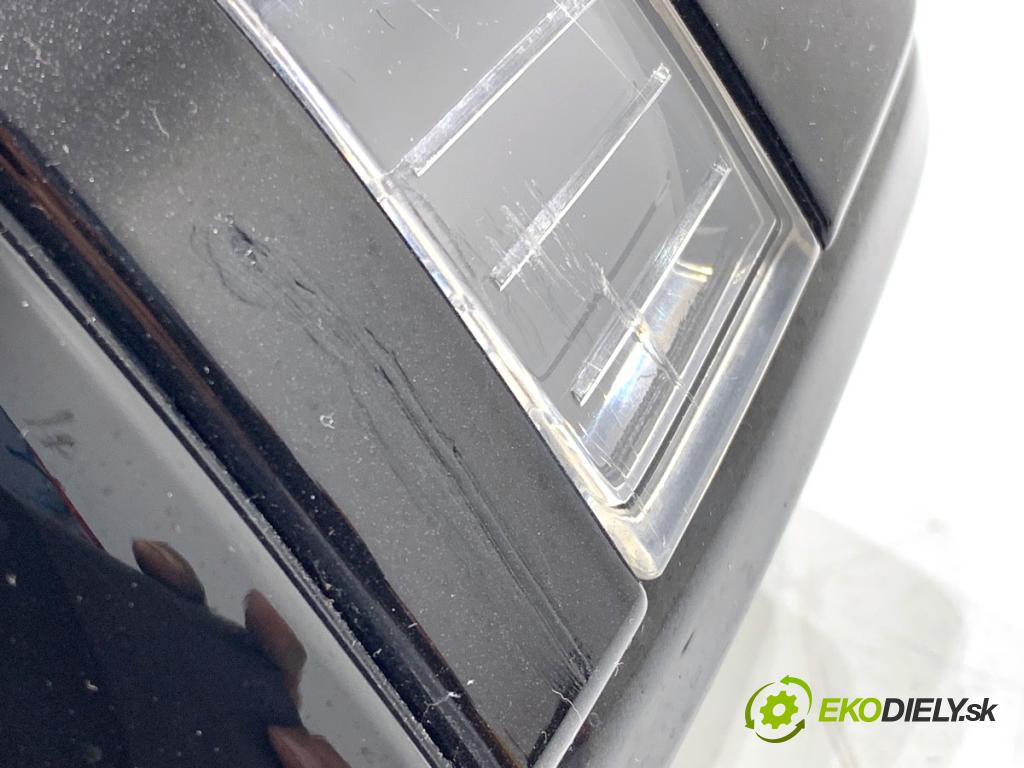 MERCEDES-BENZ W212 sedan 2010 150 kW E 300 CDI (212.020) 2987 zpětné zrcátko levý