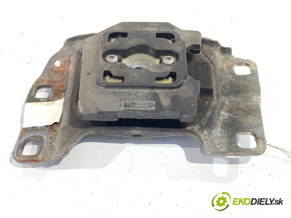 FORD KUGA II SUV 2014 110 kW 1.6 EcoBoost 1596 AirBag Motor ľavy 322A69A