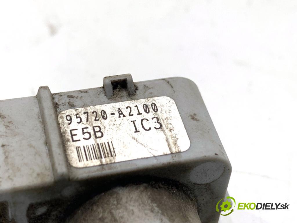 KIA CEED Kombi 2013 81 kW 1.6 CRDi 110 1582 Snímač PDC 95720-A2100