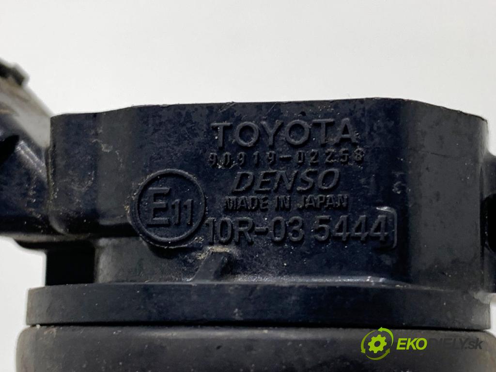 TOYOTA COROLLA E21 sedan 2020 97 kW 1.6 VVTi (ZRE210) 1598 cívka zapalovací 90919-02258 (Zážehová cívka)