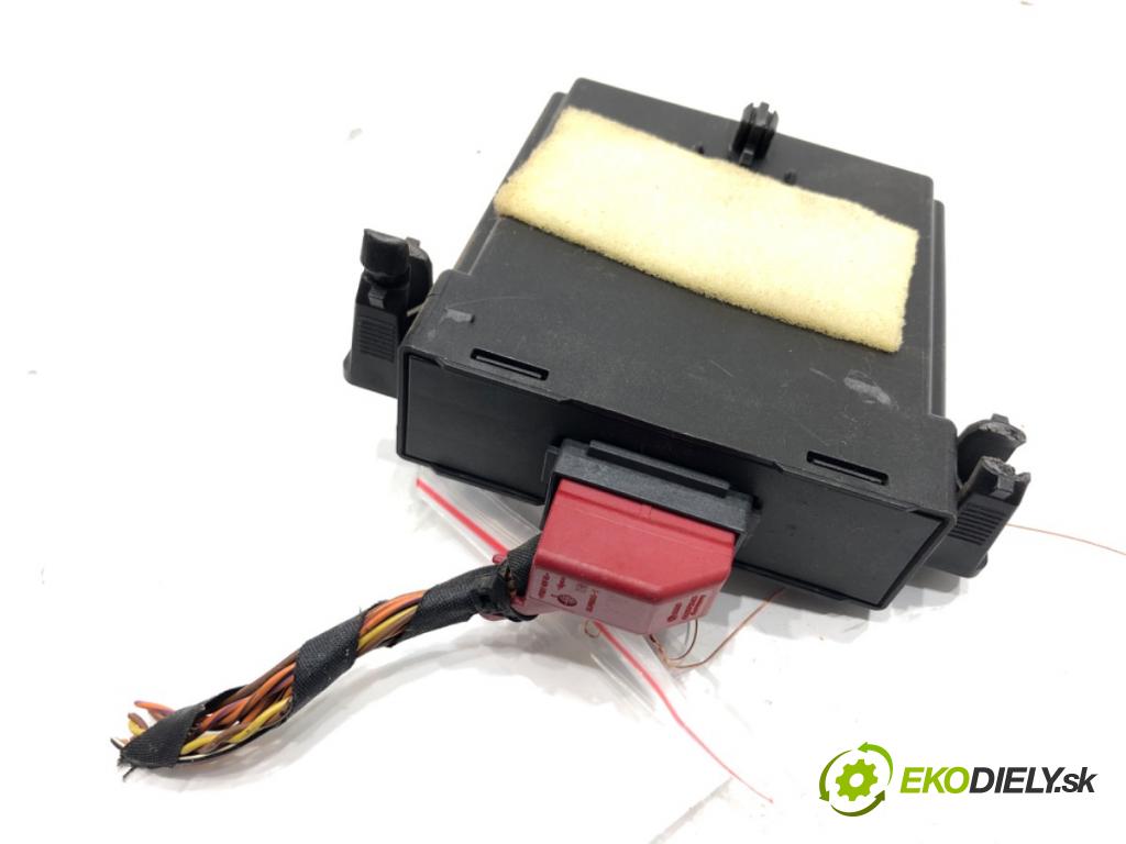 VW TIGUAN SUV 2009 103 kW 2.0 TDI 4motion 1968 Modul GATEWAY 1K0907530AA