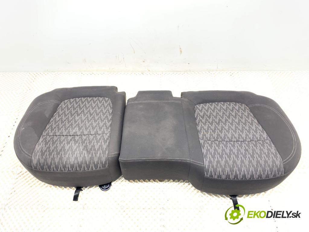 OPEL MOKKA SUV 2012 85 kW 1.6 (_76) 1598 Sedadlo druhý rad