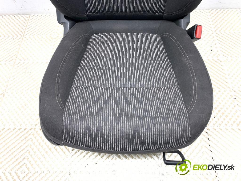OPEL MOKKA SUV 2012 85 kW 1.6 (_76) 1598 Sedadlo pravy predný
