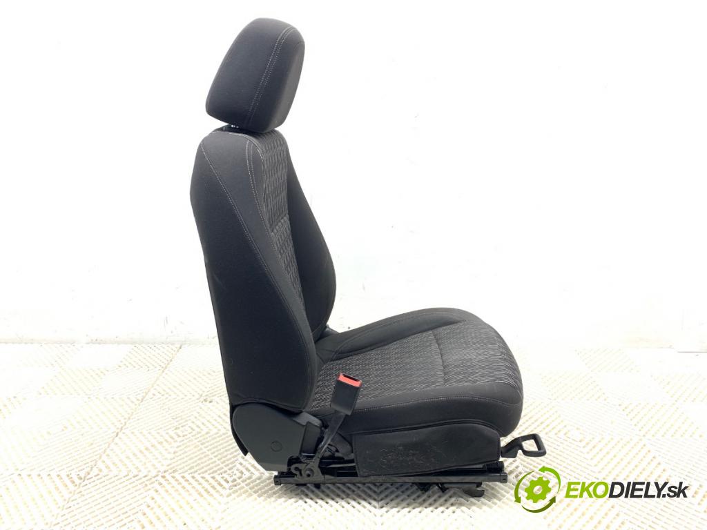 OPEL MOKKA SUV 2012 85 kW 1.6 (_76) 1598 sedadlo levý přední část