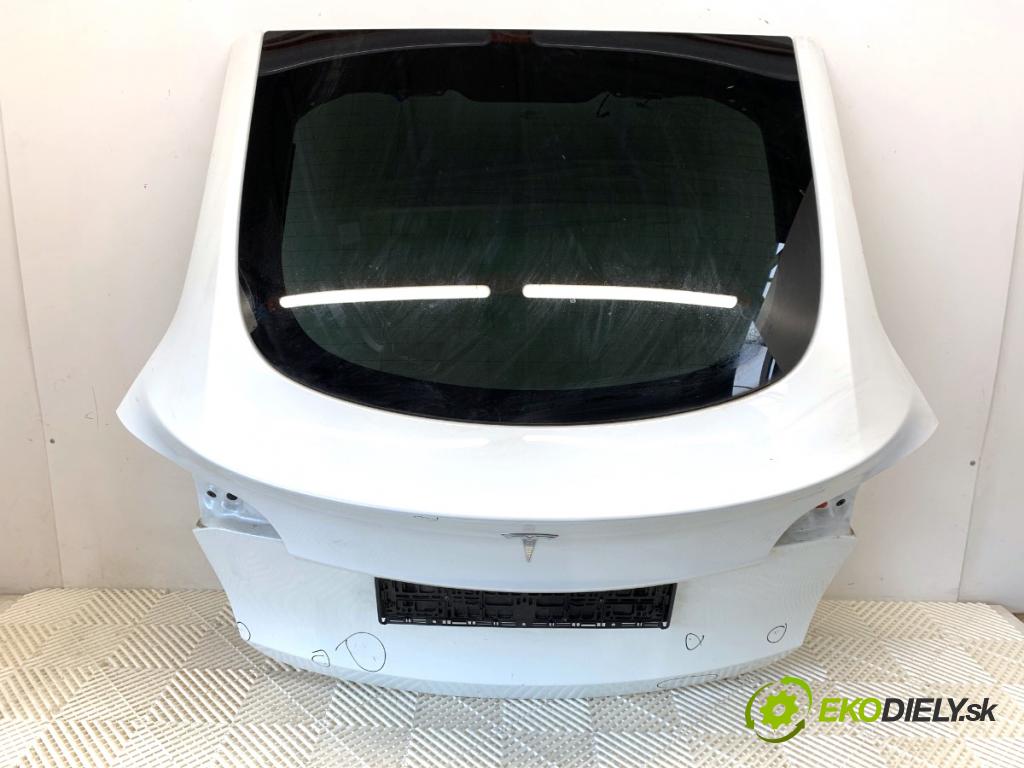 TESLA MODEL Y SUV 2024 220 kW EV  kapota zad PPSW