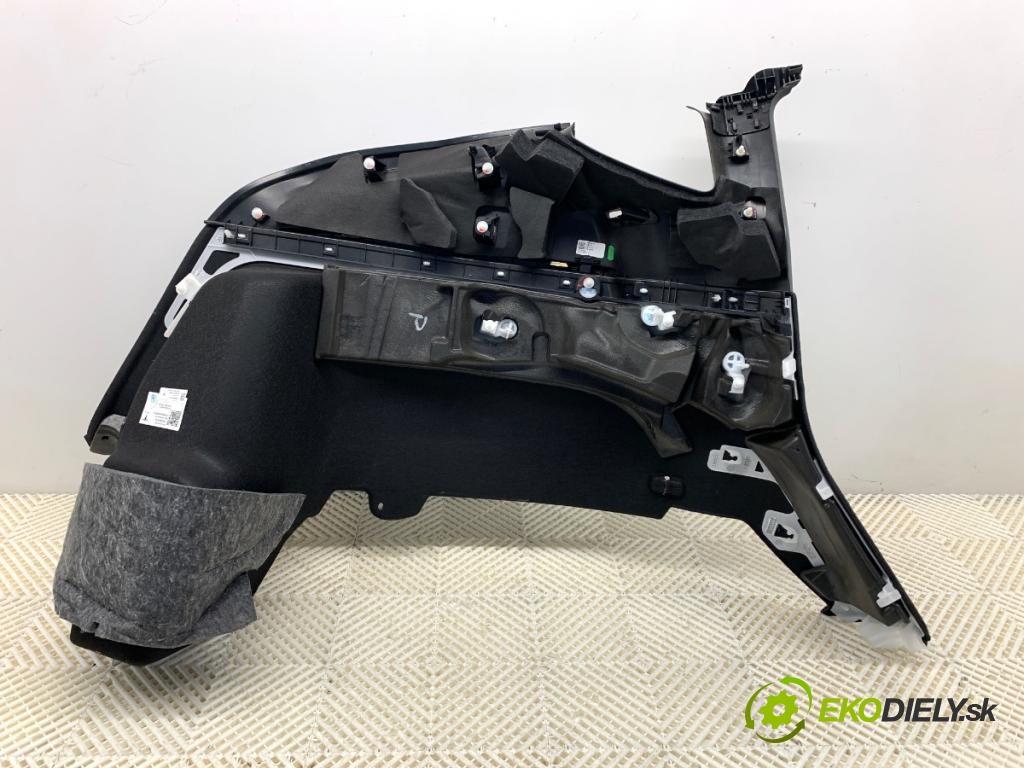 TESLA MODEL Y SUV 2024 220 kW EV čalúnenie kufra pravy 1622208-00-B