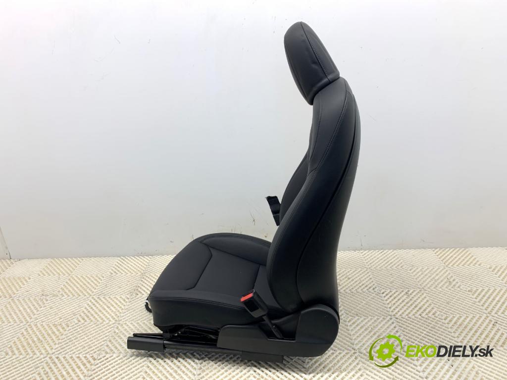 TESLA MODEL Y SUV 2024 220 kW EV  Sedadlo pravy predný