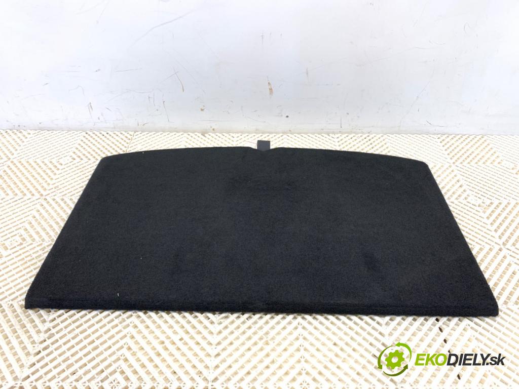 TESLA MODEL Y SUV 2024 220 kW EV  KRYTINA: kufra 1492949-00-B