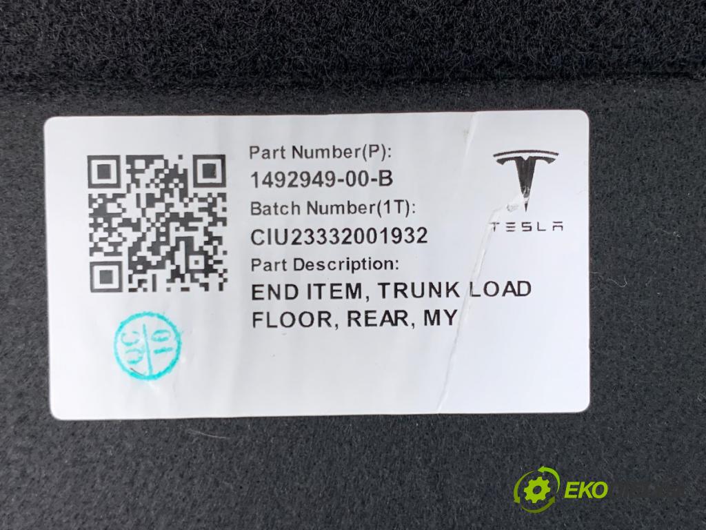 TESLA MODEL Y SUV 2024 220 kW EV  KRYTINA: kufra 1492949-00-B