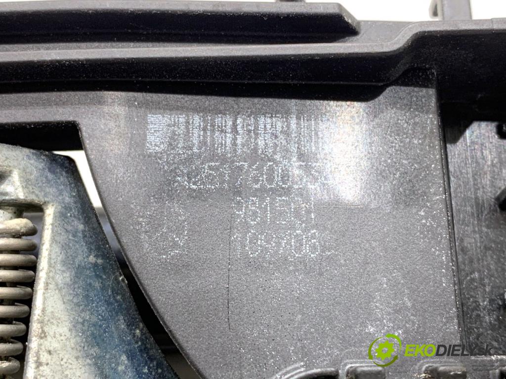 MERCEDES-BENZ W251 nadwozie wielkoprzestrzenne (MPV) 2008 165 kW R 320 CDI 4-matic (251.022, 251.122) 2987 klika vnejší levý zadní část A2517600534