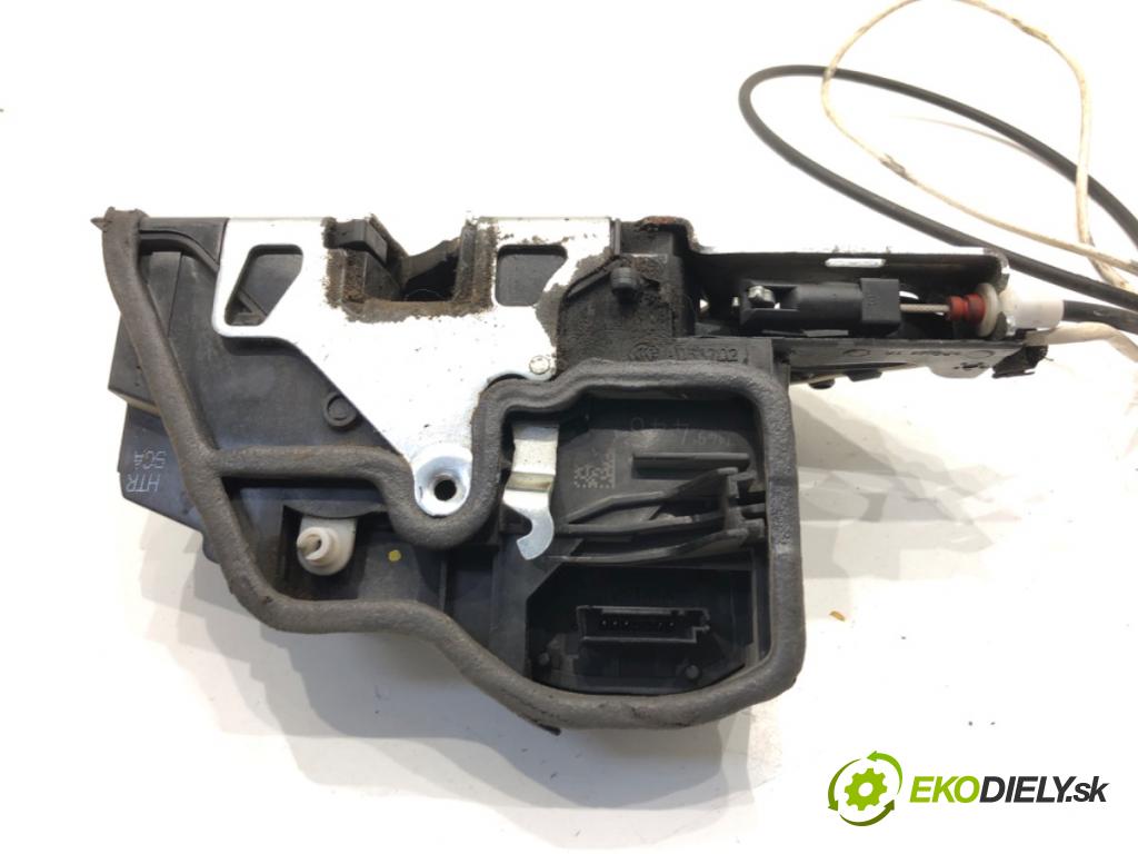 BMW F07 liftback 2011 220 kW 535 d xDrive 2993 zámok Dvere pravy zad 7149448