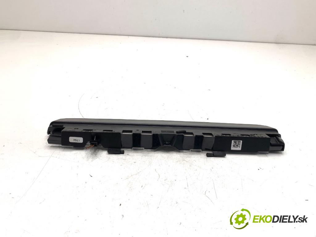 BMW F07 liftback 2011 220 kW 535 d xDrive 2993 Svetlo brzdových svetiel 7236015
