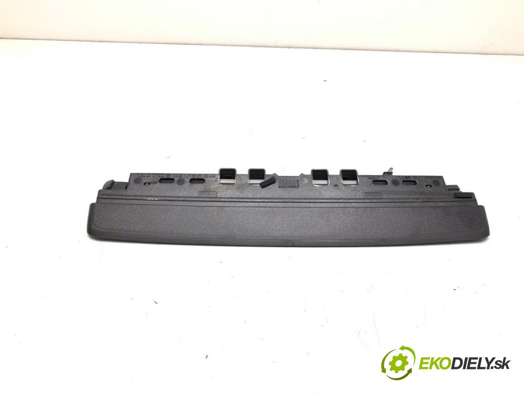 BMW F07 liftback 2011 220 kW 535 d xDrive 2993 Svetlo brzdových svetiel 7236015