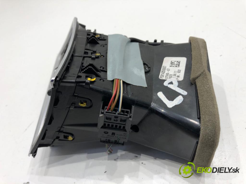 BMW F07 liftback 2011 220 kW 535 d xDrive 2993 Mriežky kúrenia ľavy predný 9142588