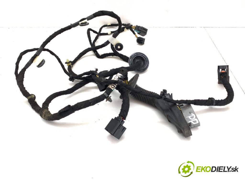 OPEL MOKKA SUV 2012 85 kW 1.6 (_76) 1598 káblovačka dveře přední část pravý 95246536