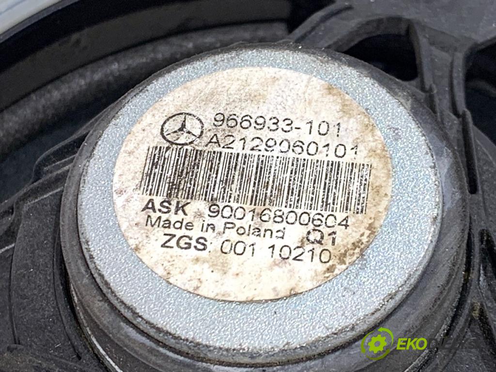 MERCEDES-BENZ W212 sedan 2010 150 kW E 300 CDI (212.020) 2987 reproduktory A2129067000