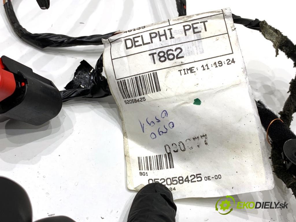 FIAT TIPO liftback 2017 70 kW 1.4 (356HXA1B) 1368 káblovačka dveře přední část pravý 052058425