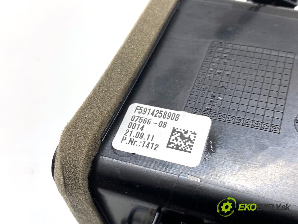 BMW F07 liftback 2011 220 kW 535 d xDrive 2993 mří topení pravý přední část 9142589