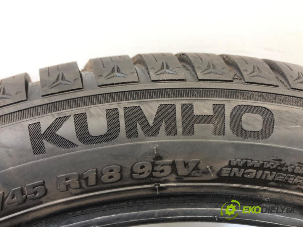 --- --- PNEUMATIKY: zima 4X 225/45 18" KUMHO