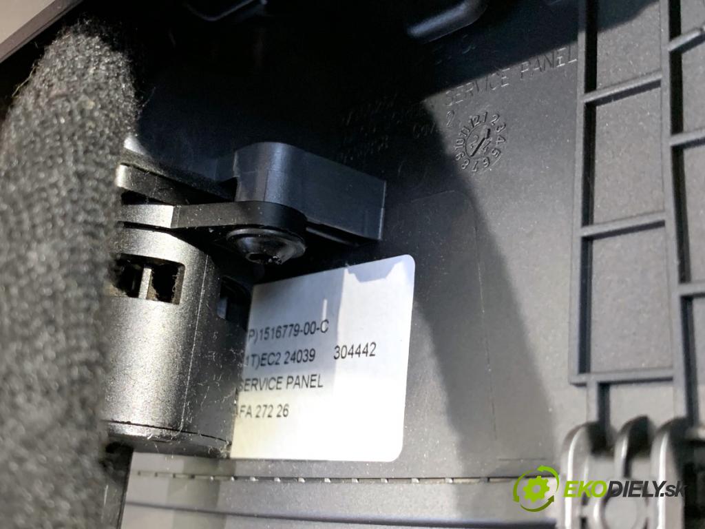 TESLA MODEL Y SUV 2024 220 kW EV  Dislpej 1516779-00-C (Prístrojová doska)