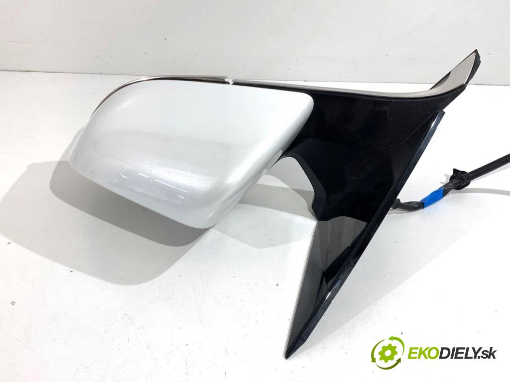 TESLA MODEL Y SUV 2024 220 kW EV Spätné zrkadlo ľavy PPSW