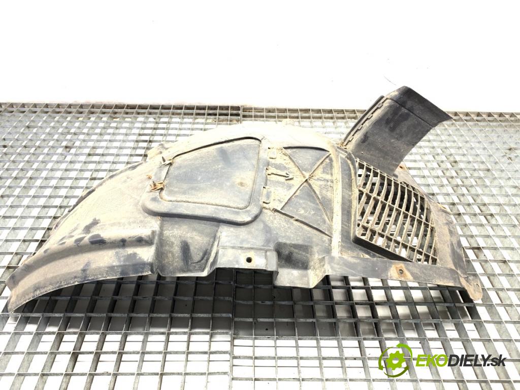 BMW F07 liftback 2011 220 kW 535 d xDrive 2993 podblatník pravy predný