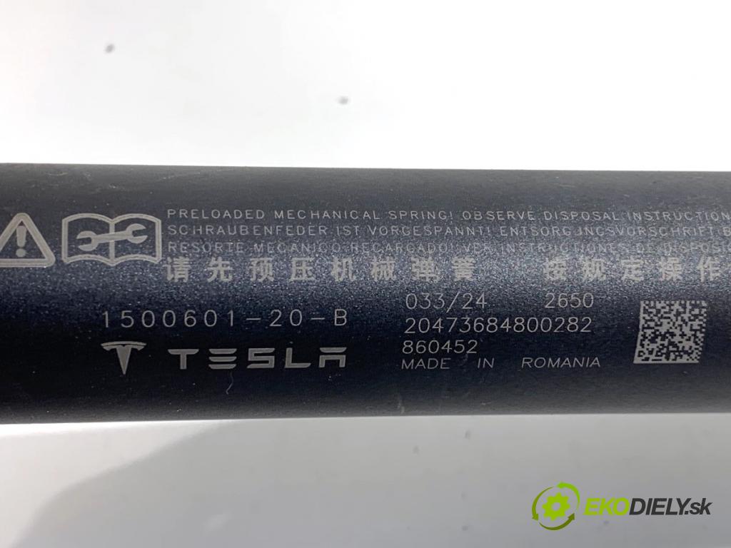 TESLA MODEL Y SUV 2024 220 kW EV  Teleskop Teleskop dverí 1500602-00-A