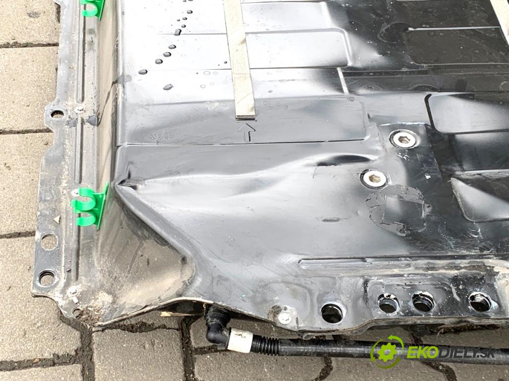 TESLA MODEL Y SUV 2024 220 kW EV  BATERIA HYBRYDA 1666969-99-C