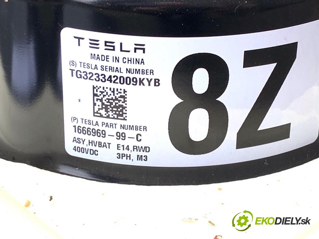 TESLA MODEL Y SUV 2024 220 kW EV  BATERIA HYBRYDA 1666969-99-C