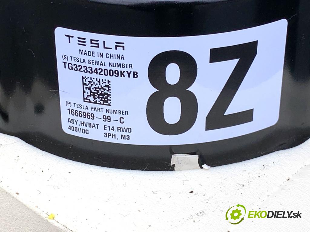 TESLA MODEL Y SUV 2024 220 kW EV  BATERIA HYBRYDA 1666969-99-C