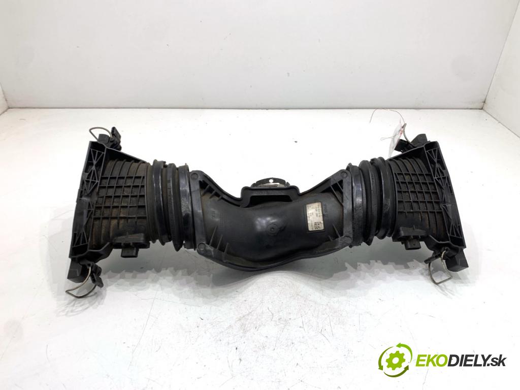 MERCEDES-BENZ W212 sedan 2010 150 kW E 300 CDI (212.020) 2987 Rúra PRIVOD vzduchu Váha vzduchu A6420900142