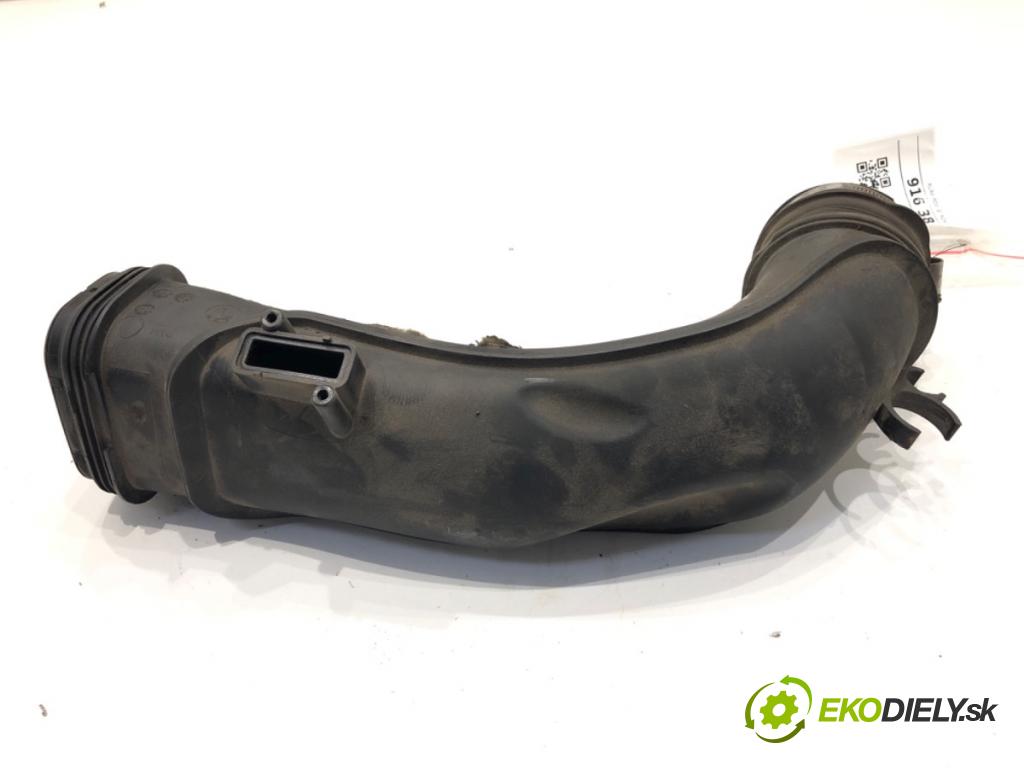 BMW F07 liftback 2011 220 kW 535 d xDrive 2993 Rúra vzduchu 7810770