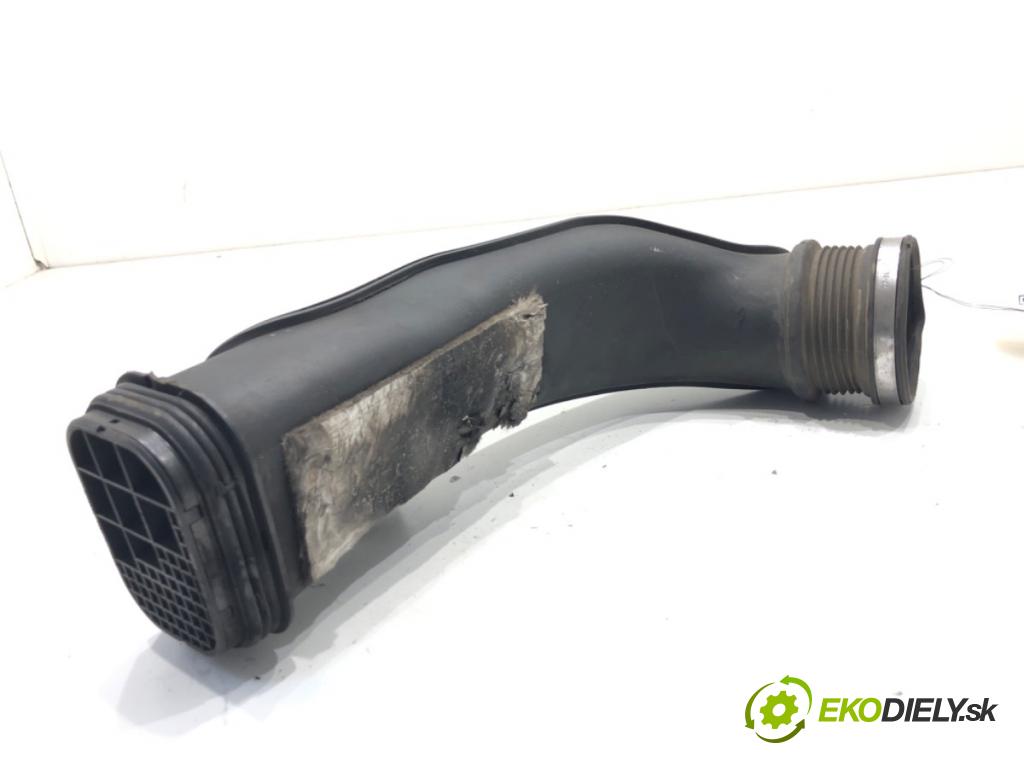BMW F07 liftback 2011 220 kW 535 d xDrive 2993 Rúra vzduchu 7810770