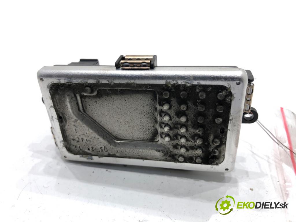 BMW F07 liftback 2011 220 kW 535 d xDrive 2993 Odpor, rezistor kúrenia vzduchu 9226780 (Odpor (rezistor) kúrenia)