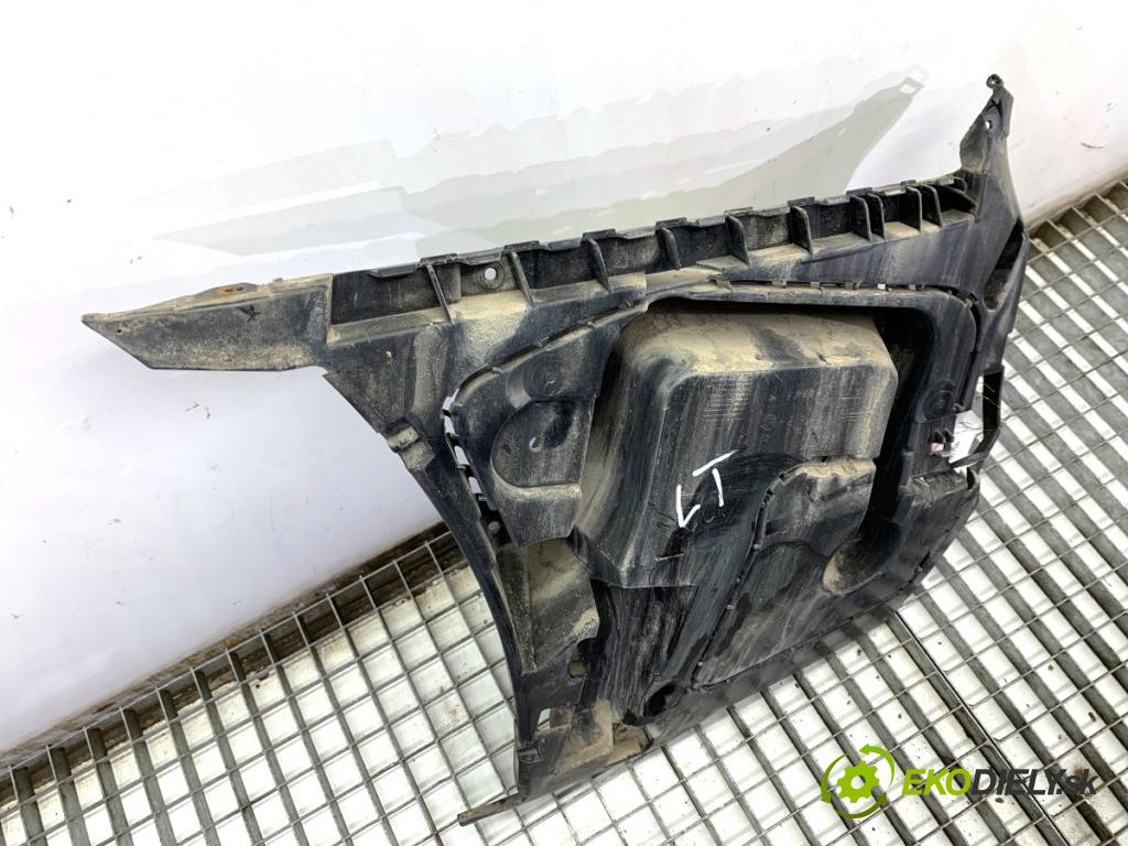 BMW F07 liftback 2011 220 kW 535 d xDrive 2993 úchyt nárazníka levý zadní část 7201217