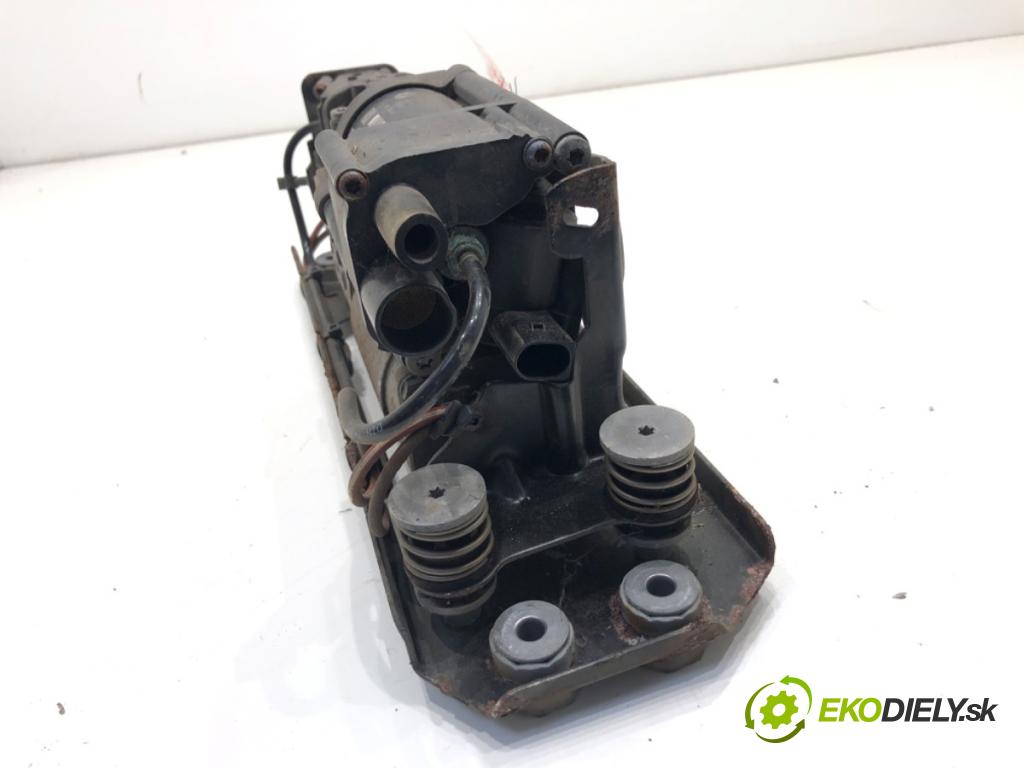 BMW F07 liftback 2011 220 kW 535 d xDrive 2993 Pumpa nápravy 6789450