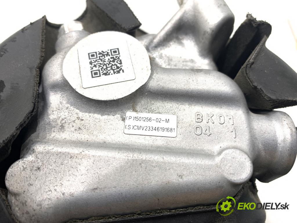 TESLA MODEL Y SUV 2024 220 kW EV  Kompresor klimatizácie 1501256-02-M (Kompresor klimatizácie)